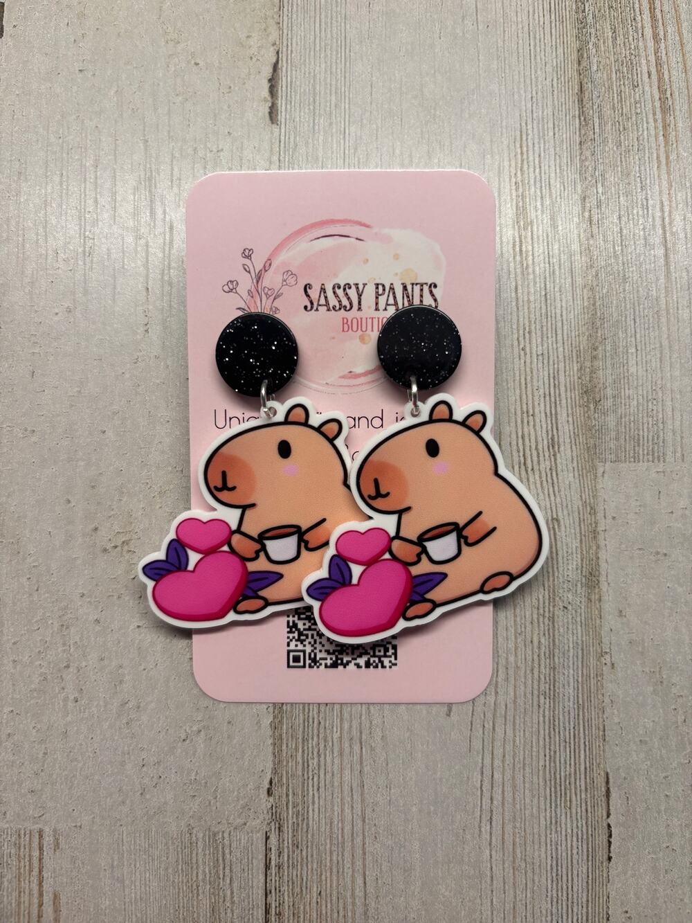 Cute Capybara with Hearts Earrings NEW